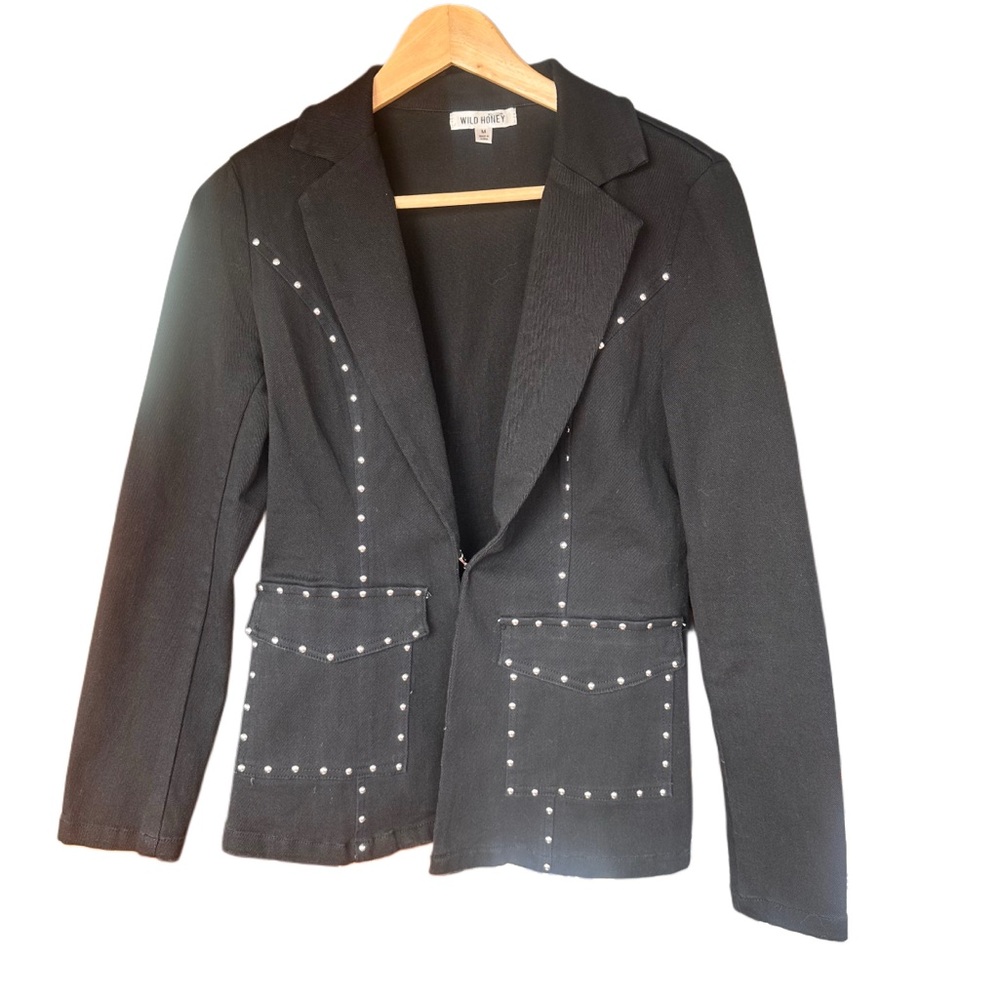 Wild Honey Boutique Women's Black Studded Blazer